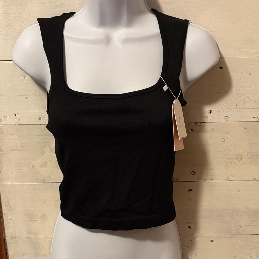 Black Sleeveless Top